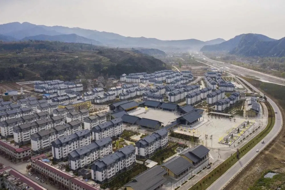 �����(zh��n)�׵ط�ؚ������w�(xi��ng)Ŀ